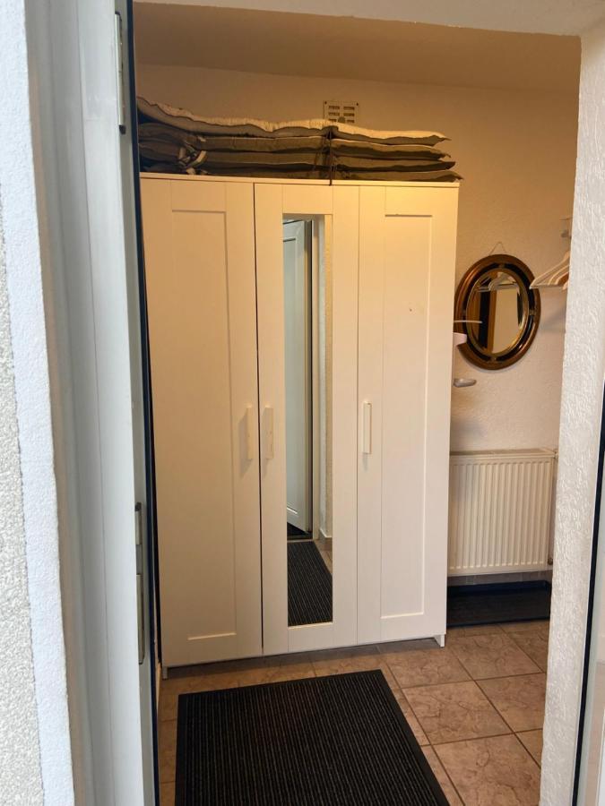 Traumhaftes Ferienhaus Husen Esterno foto