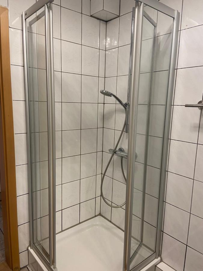 Traumhaftes Ferienhaus Husen Esterno foto