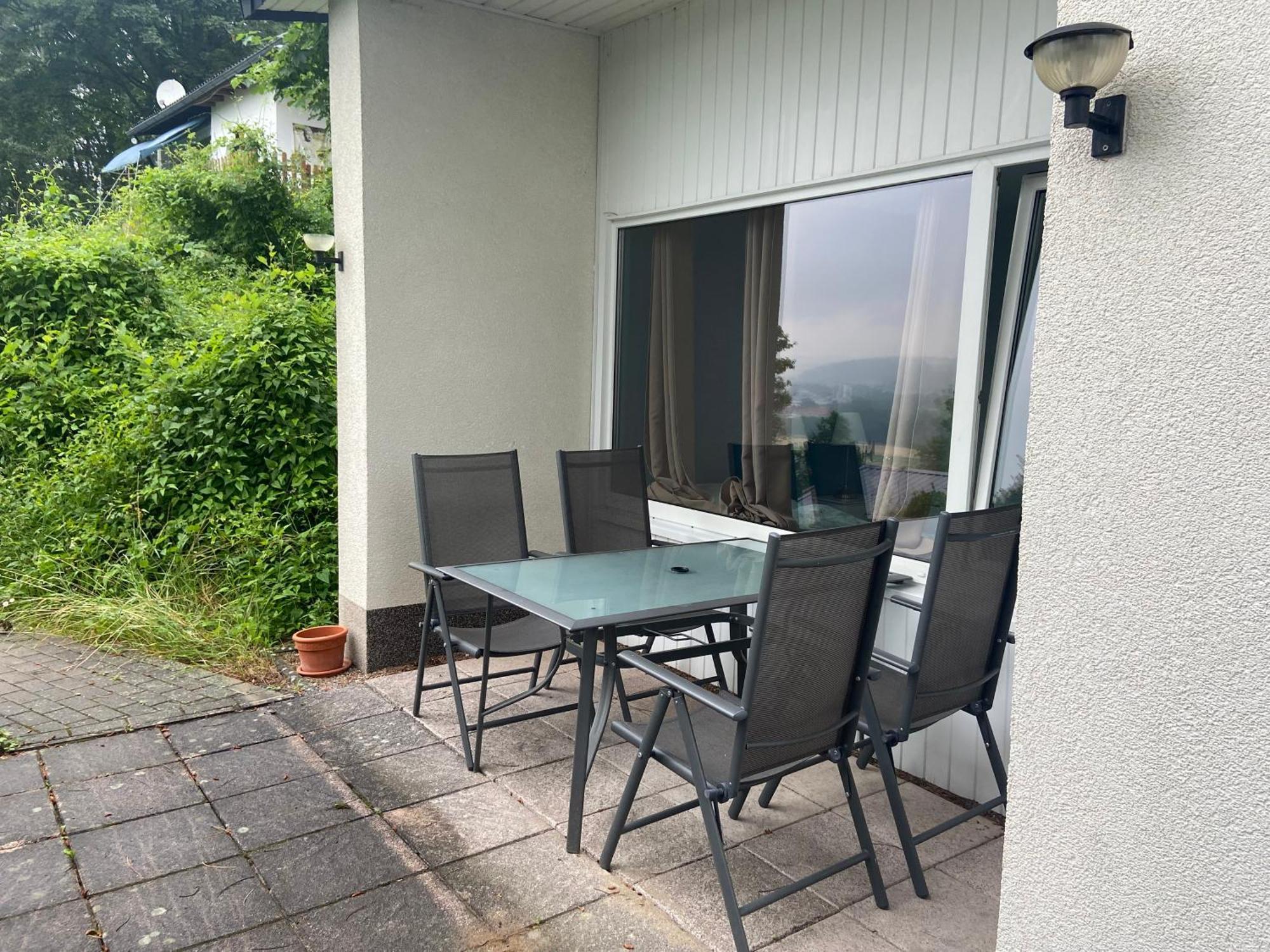 Traumhaftes Ferienhaus Husen Esterno foto
