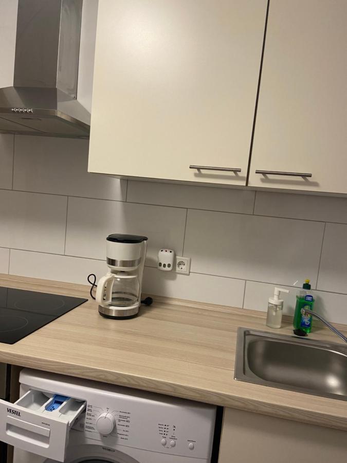 Traumhaftes Ferienhaus Husen Esterno foto