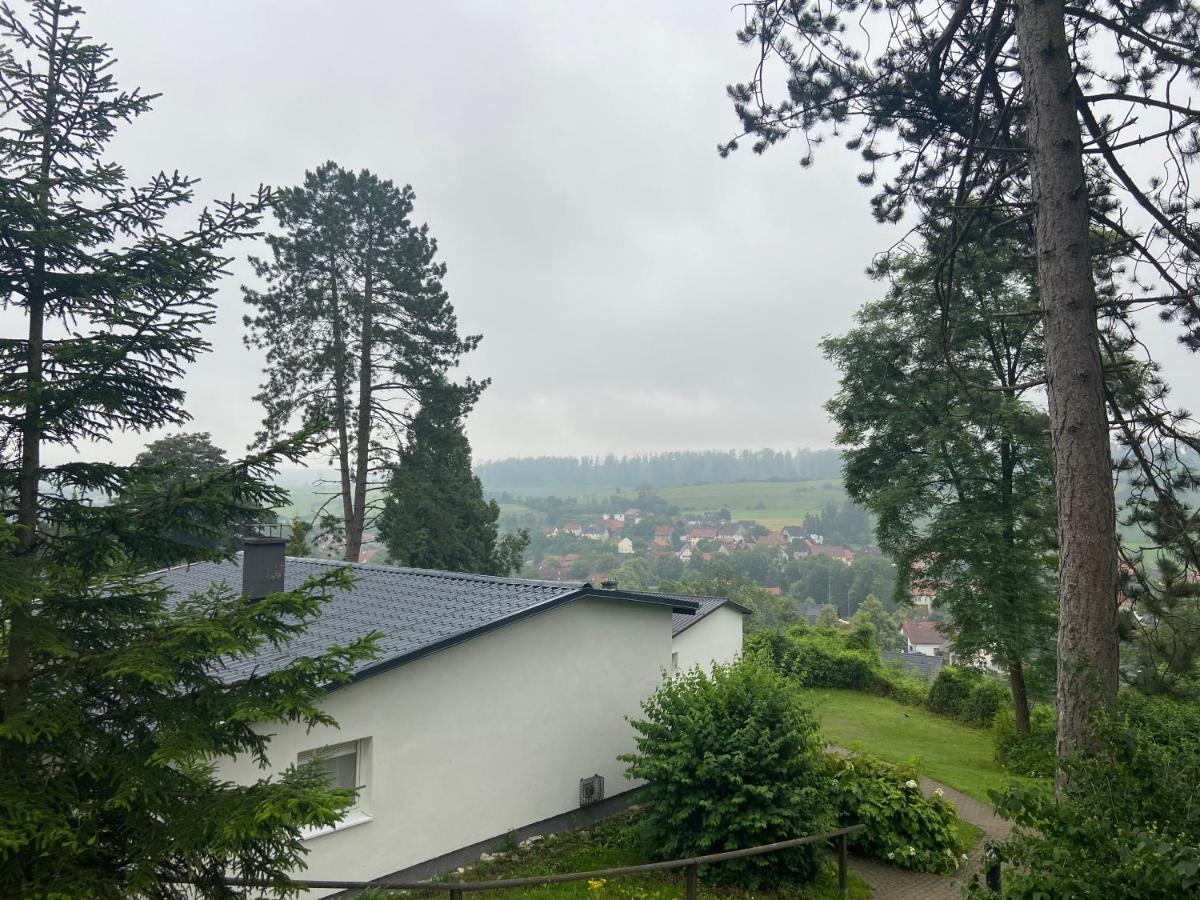 Traumhaftes Ferienhaus Husen Esterno foto